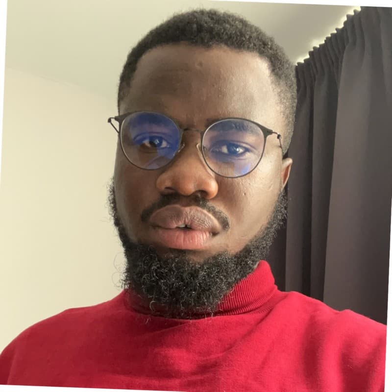 Tosin Ogundana headshot